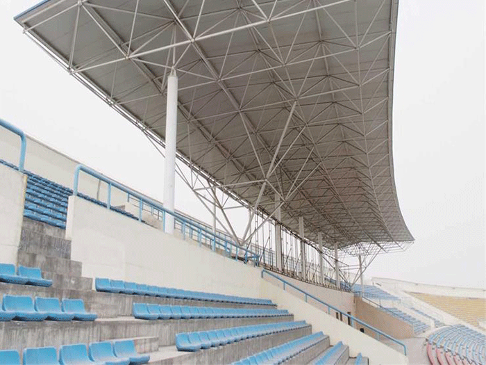 阿克苏四小体育馆网架